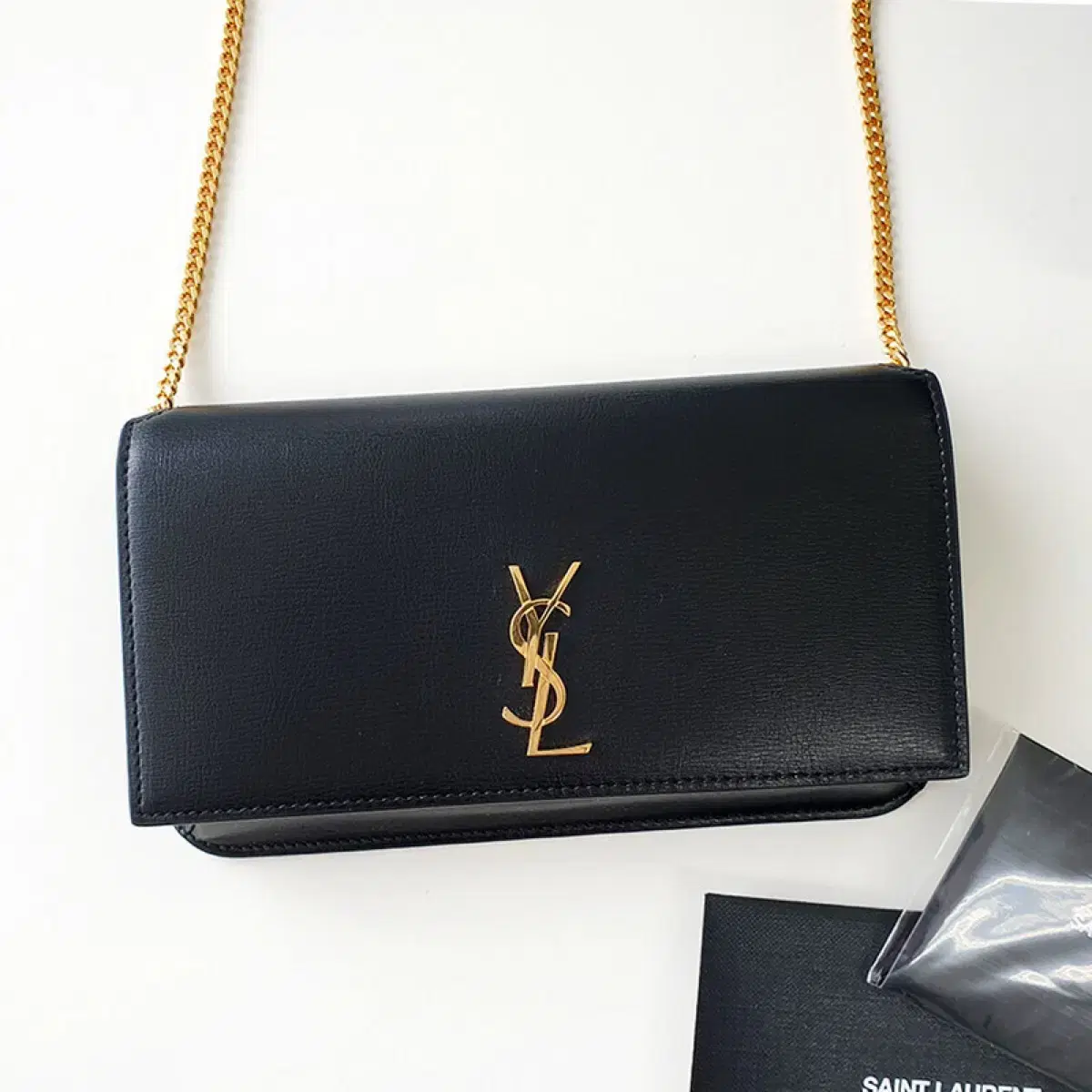 Saint Laurent 카산드라 폰 홀더 체인백